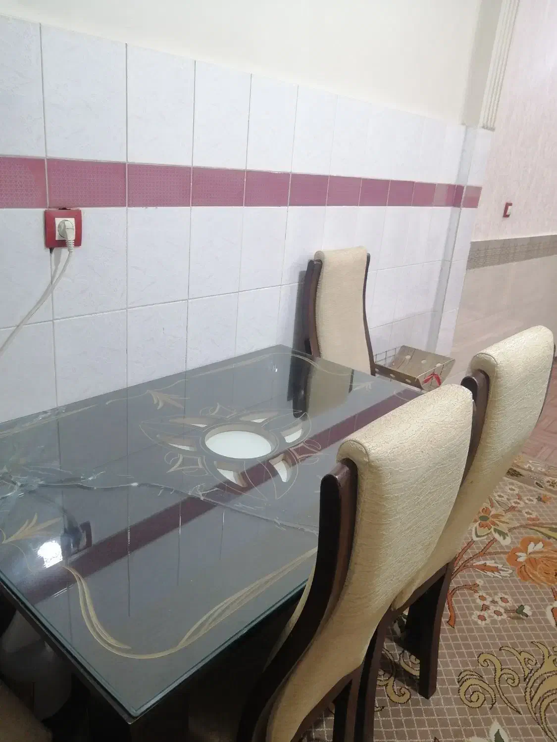 بوفه، میز غذاخوری|بوفه، ویترین، کنسول|قدس, شهرقدس|دیوار