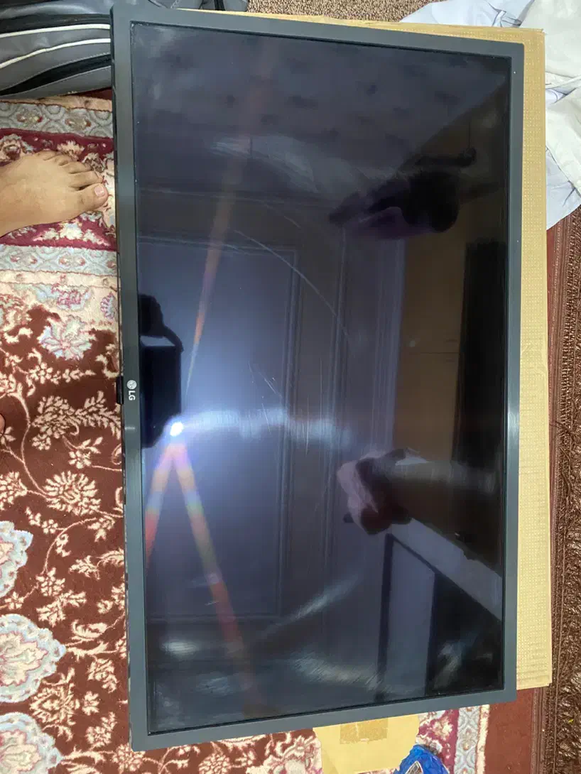 LED32 LG|تلویزیون و پروژکتور|لامرد, |دیوار