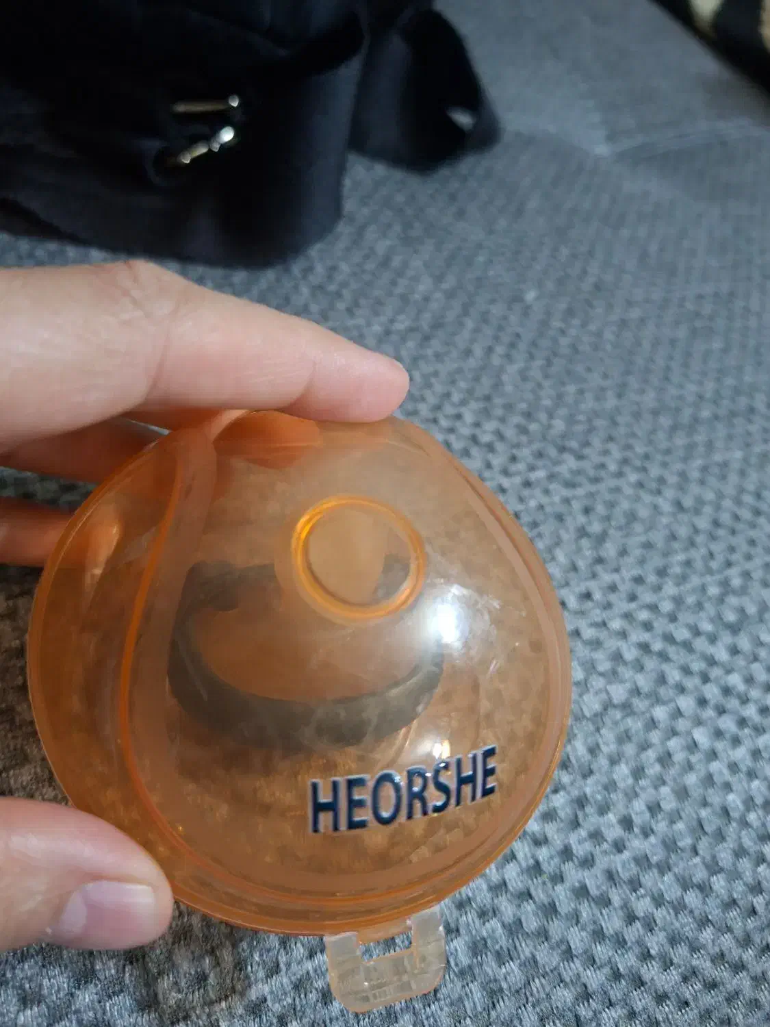 پستونک هی اور شی مشکی ارتدنسی|اسباب و اثاث بچه|مشهد, هنرور|دیوار