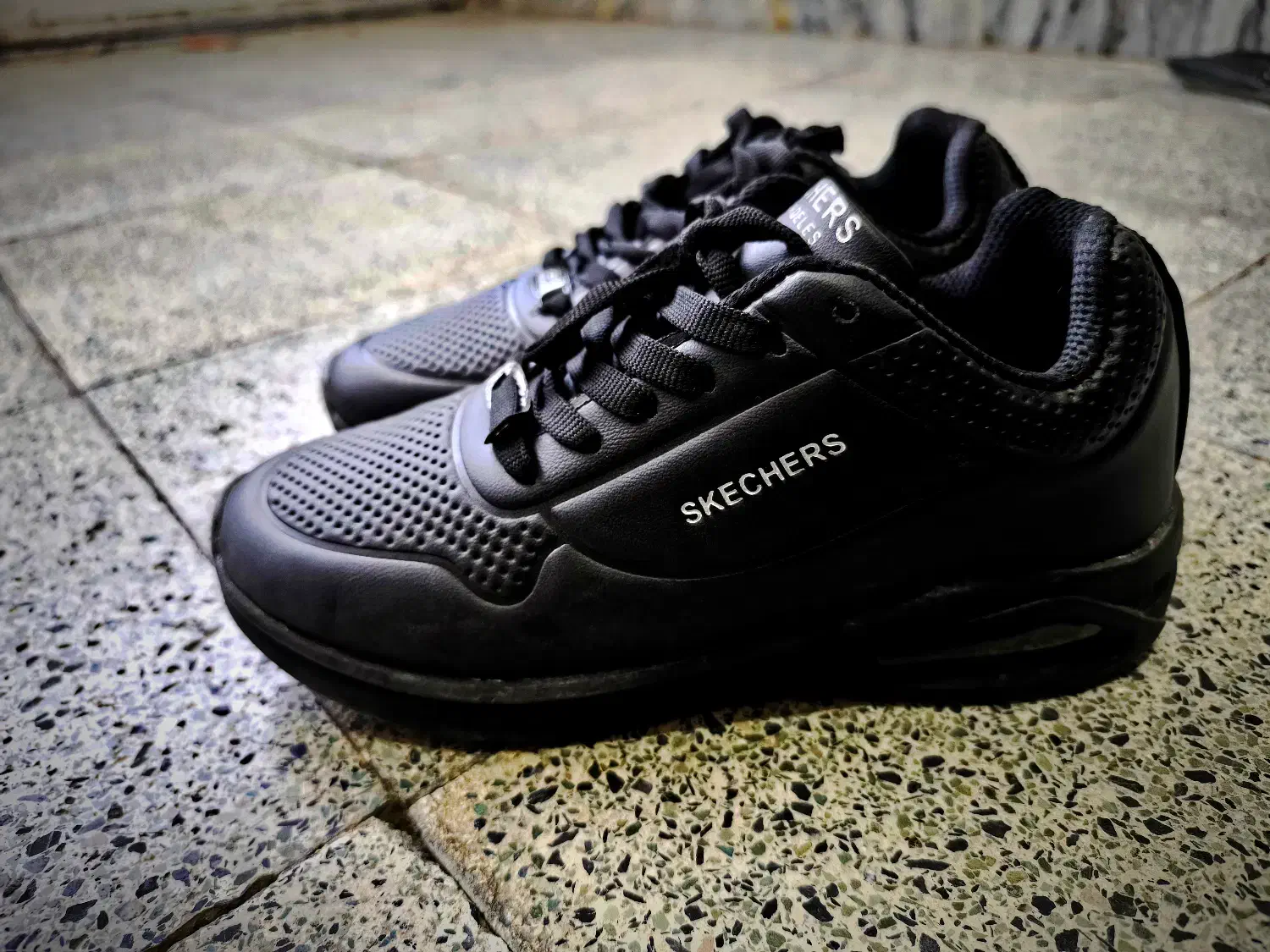 کفش اسکیچرز زنانه|کیف، کفش، کمربند|اصفهان, بهارستان|دیوار