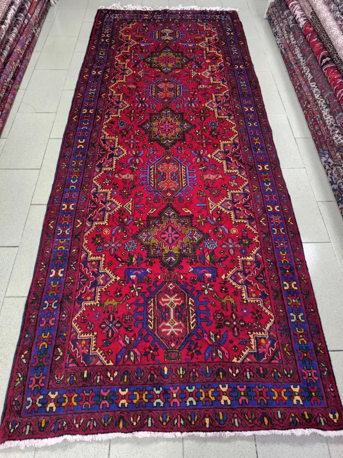 کناره لامباران|فرش|تسوج, |دیوار