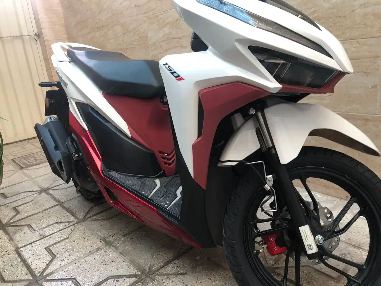 کلیک کویر 1401در حد|موتورسیکلت|یزد, |دیوار