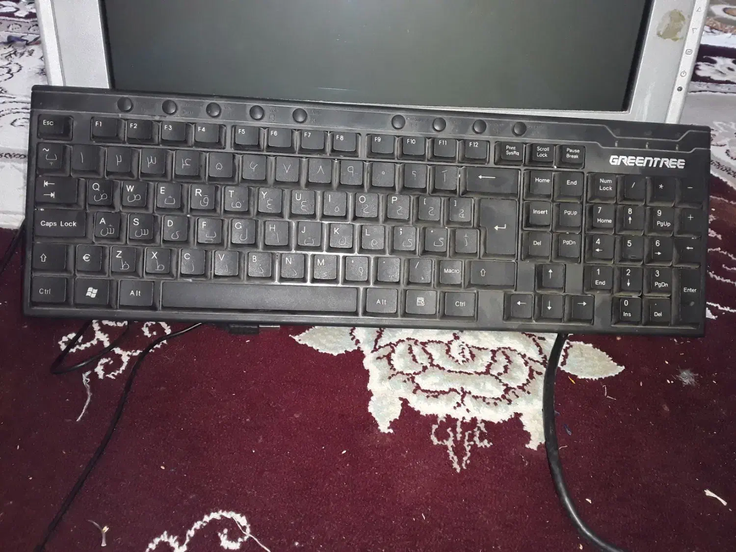 کیبورد و مانیتور سالم بشرط|قطعات و لوازم جانبی رایانه|تربت‌حیدریه, آبشار|دیوار