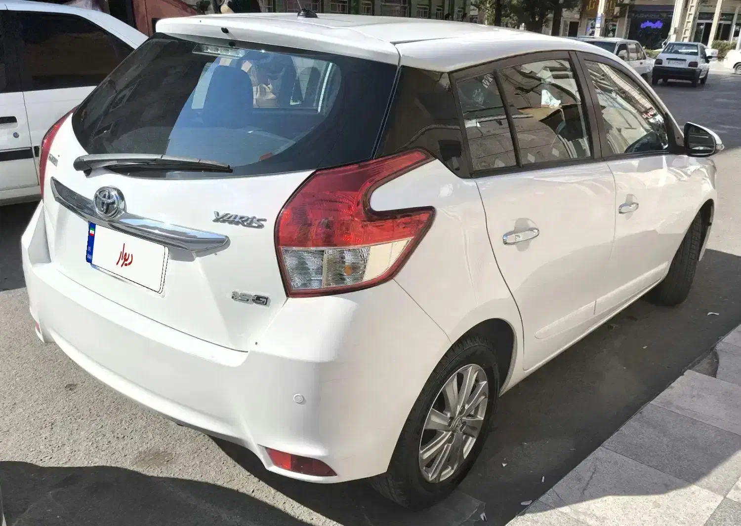 تویوتا یاریس هاچبک 2017|خودرو سواری و وانت|اهواز, کیانپارس |دیوار