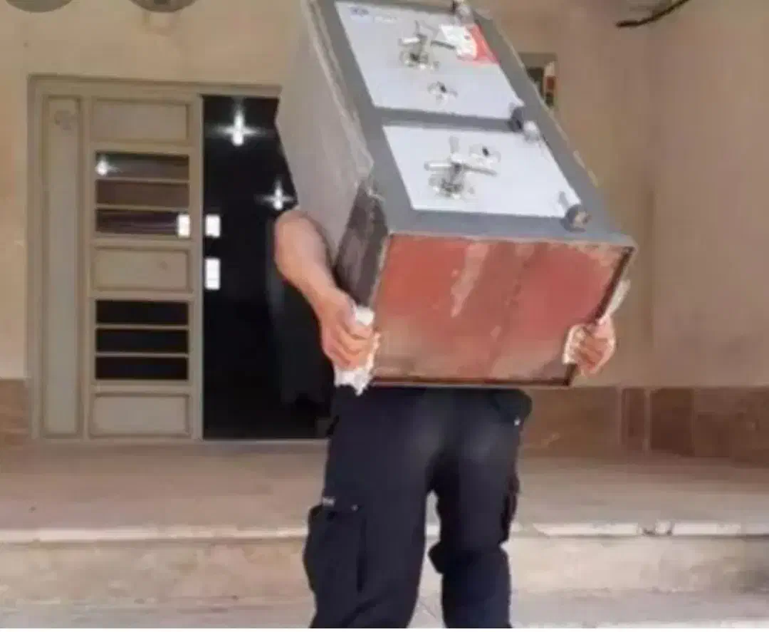 کارگر حرفه ایی بدون ماشین حمل بار|خدمات حمل و نقل|قزوین, |دیوار