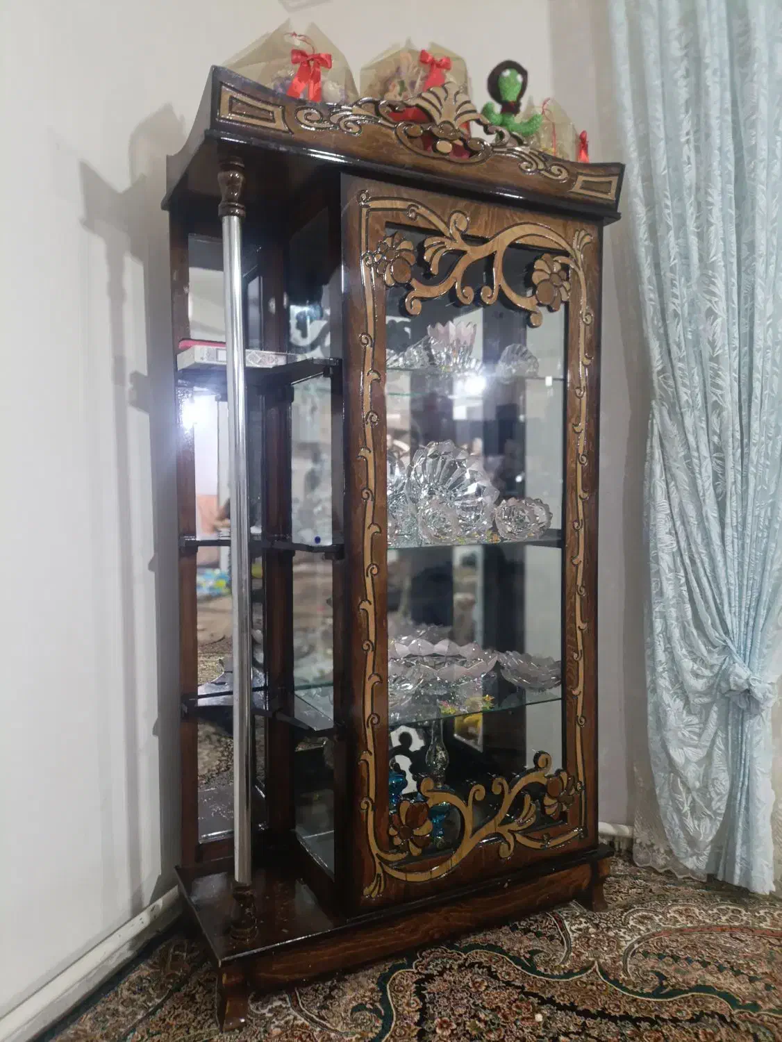 بوفه و جاکفشی|بوفه، ویترین، کنسول|قیدار, |دیوار