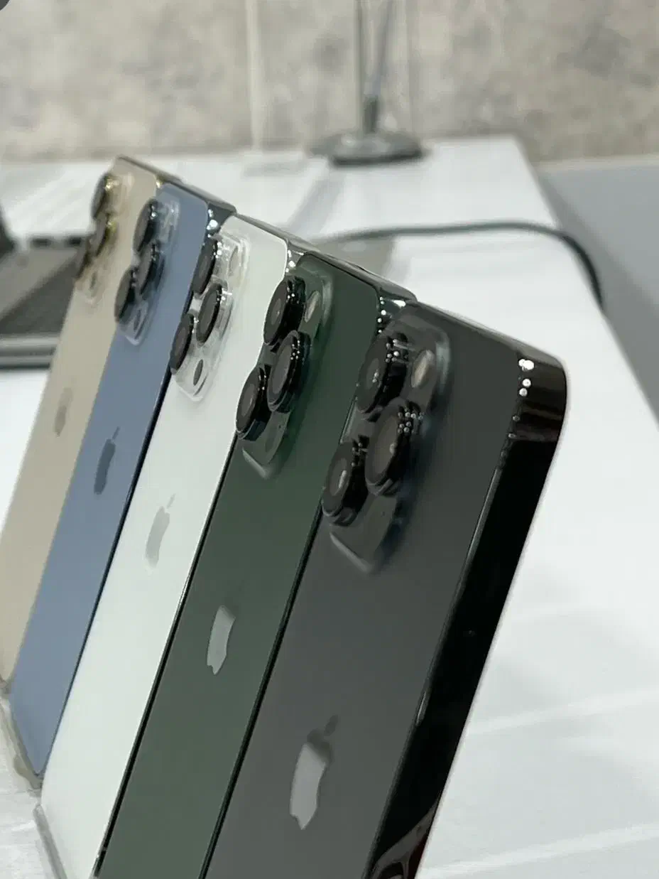 فروش ویژه برای کادر درمان و داروخانه و پرستاران|موبایل|تالش, هشتپر|دیوار