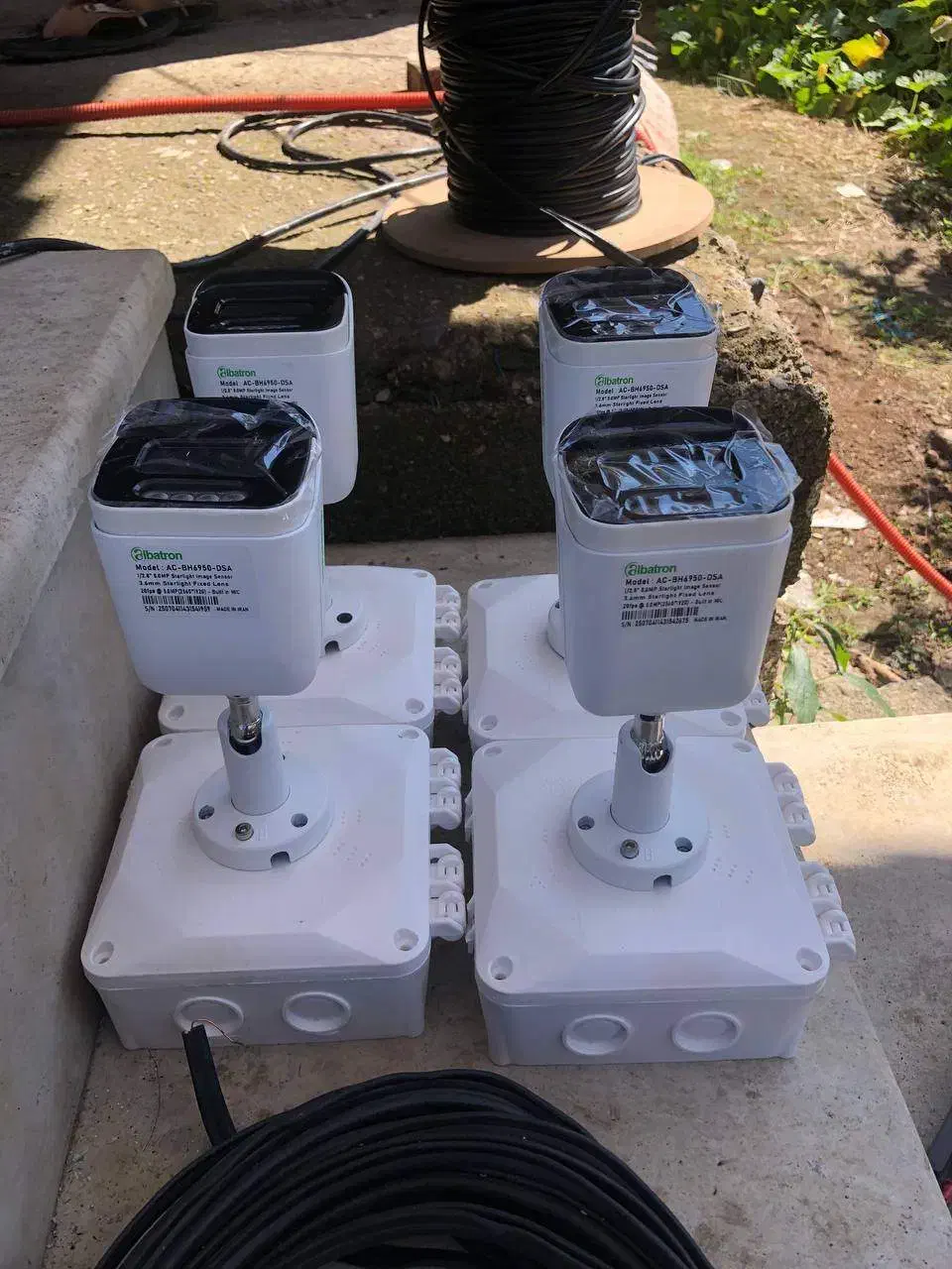 فروش و نصب دوربین مداربسته (نقد و اقساط)|دوربین مداربسته|لاهیجان, آهندان|دیوار