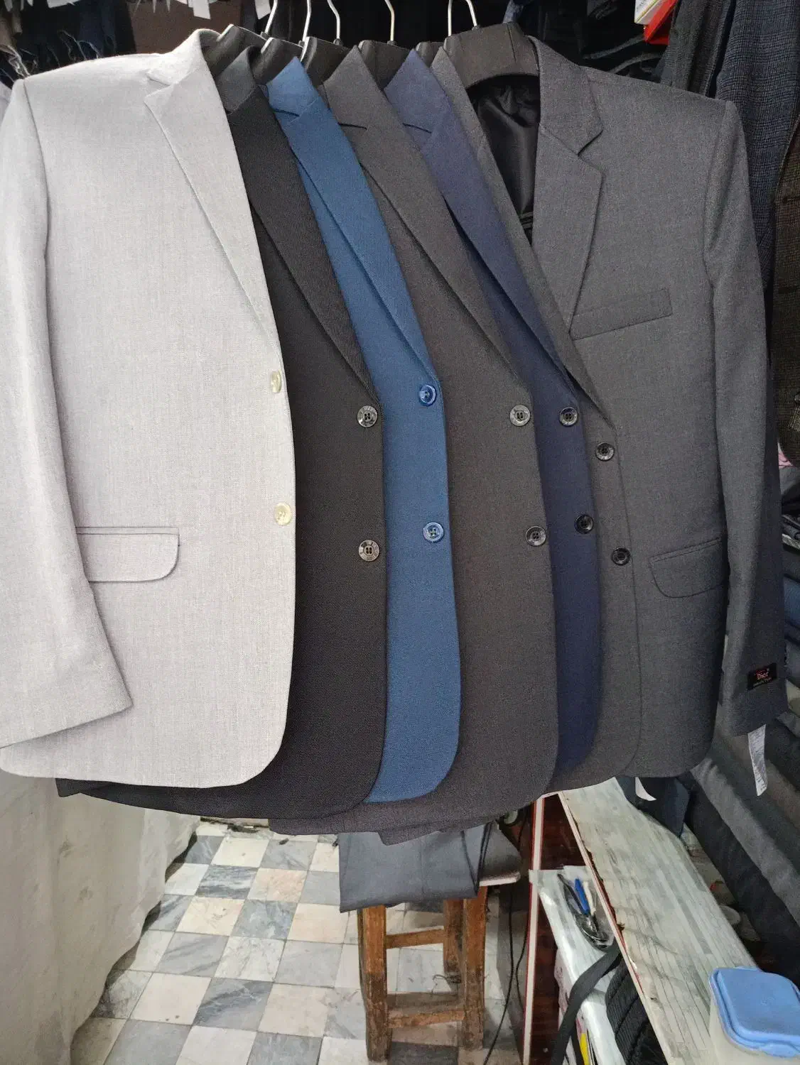 فروش ویژه کت شلوار|لباس|سهند, |دیوار