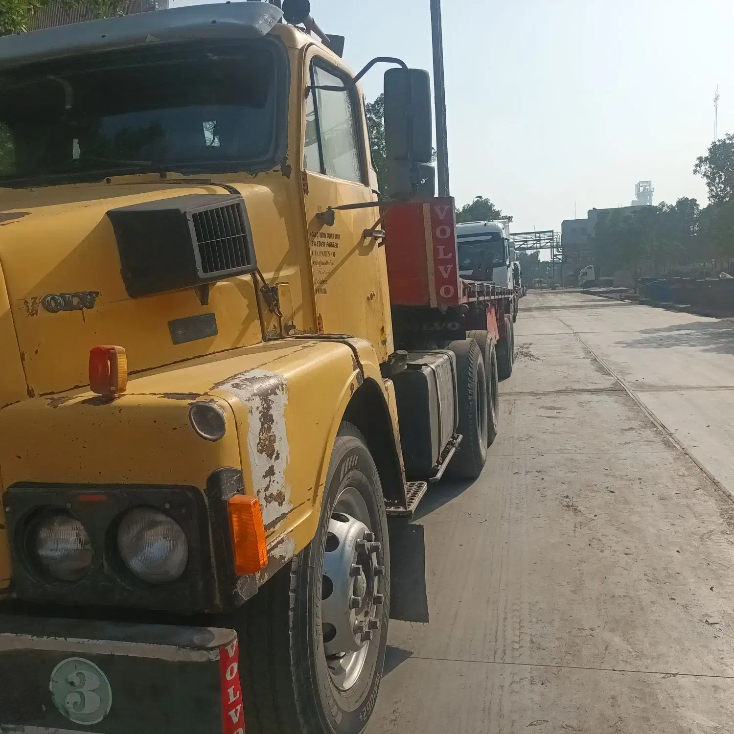 ولوو ان ۱۲ توپی طلا|خودرو سنگین|رامشیر, |دیوار