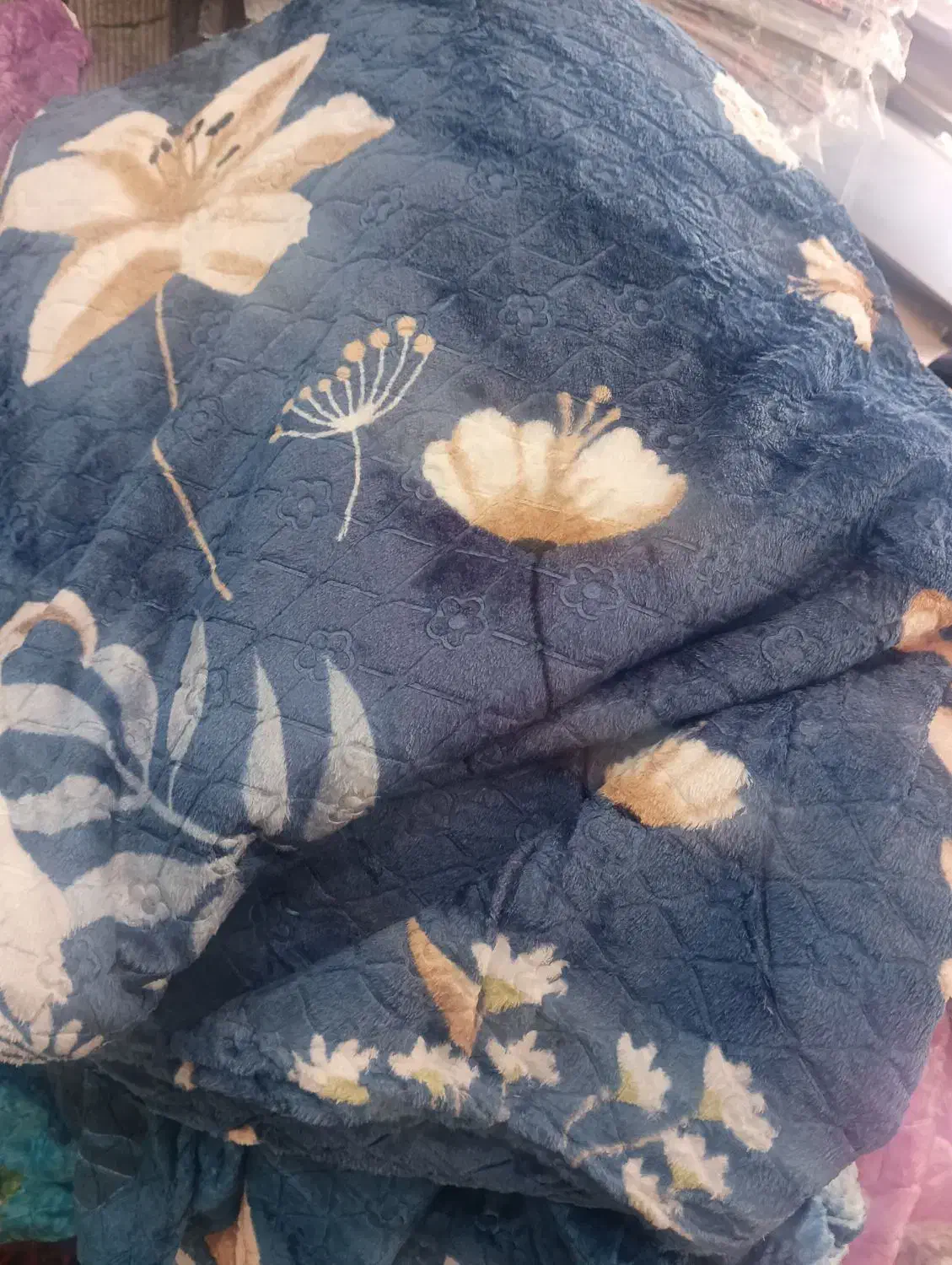 یکنفره پتو|رختخواب، بالش، پتو|کرمان, |دیوار