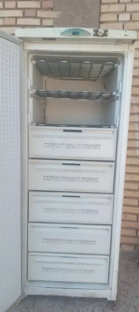 یخچال فریزر سالم بشرط|یخچال و فریزر|شوشتر, |دیوار