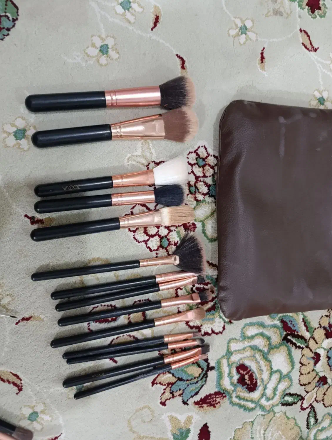 لوازم آرایش سالن|آرایشی، بهداشتی، درمانی|بروجرد, |دیوار