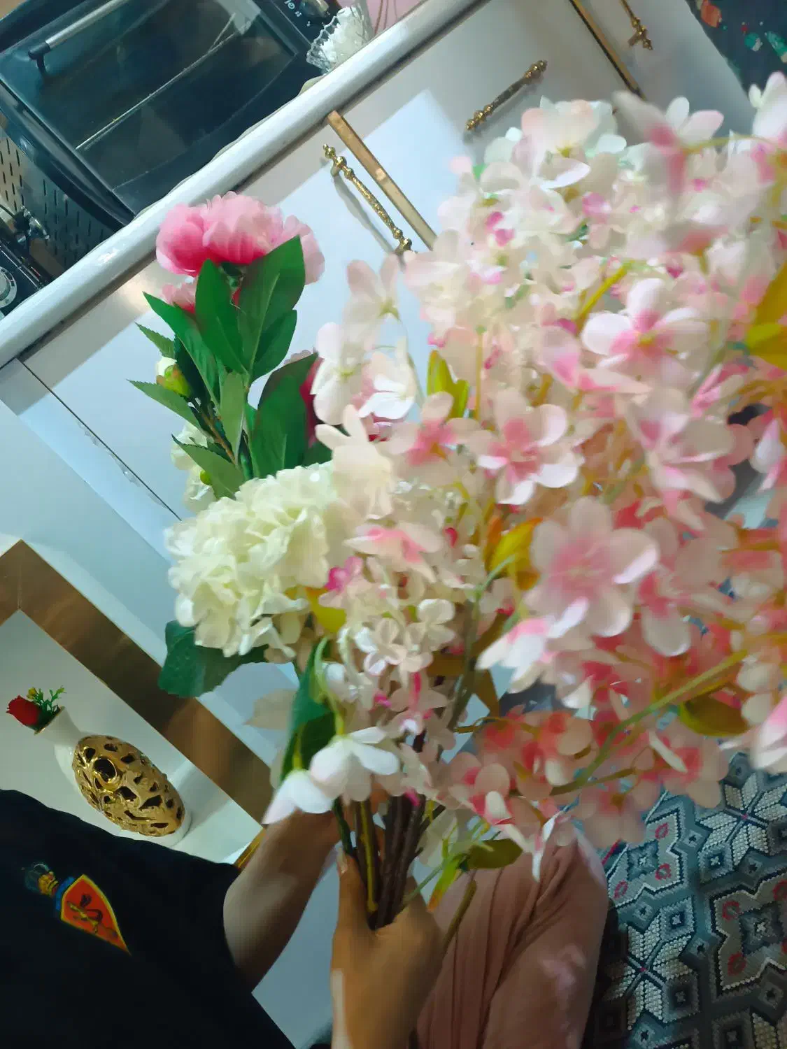 گل شکوفه|گل مصنوعی|گلبهار, شهر جدید گلبهار|دیوار