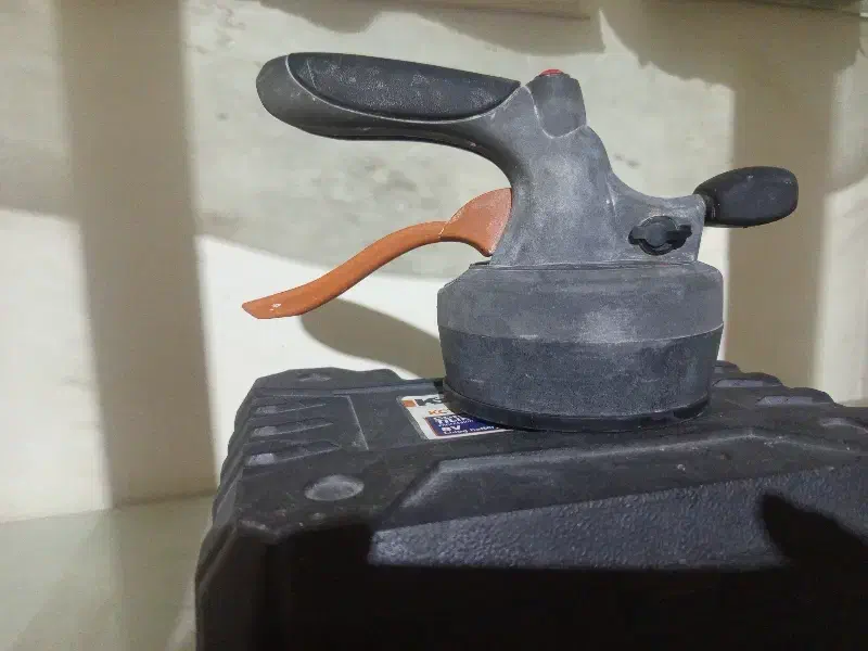 چکش ویبره ای|ابزارآلات|قوچان, |دیوار