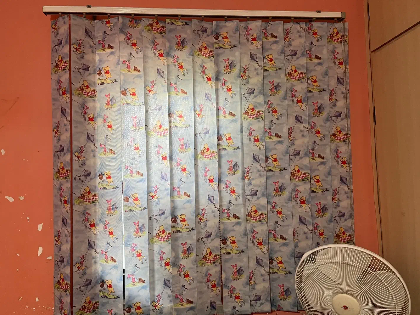 پرده کرکره|پرده، رانر، رومیزی|مسجد سلیمان, |دیوار