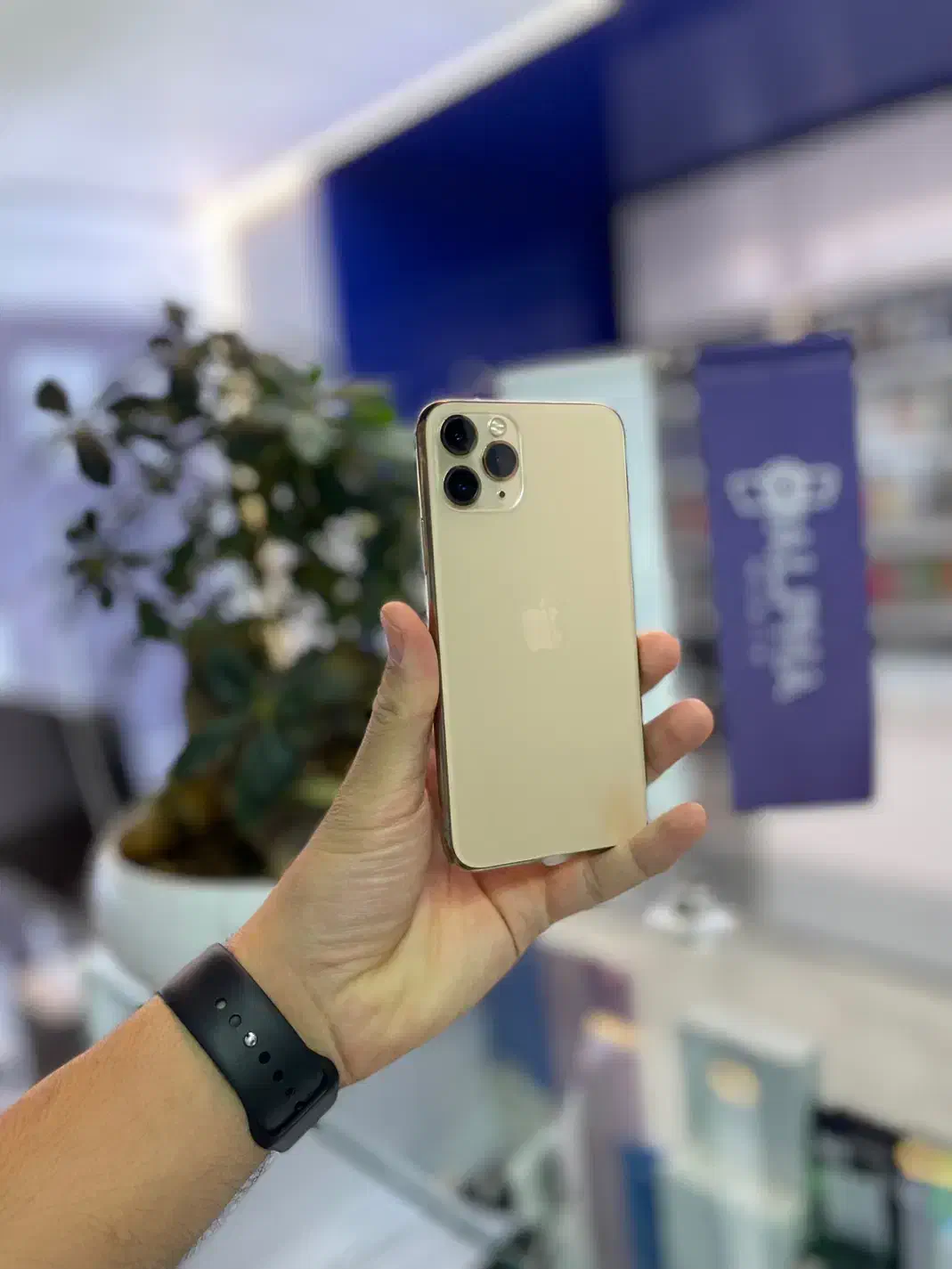 ایفون ۱۱ پرو la باتری ۷۹ ۲۵۶ گیگ|موبایل|سبزوار, ولیعصر (نجار آباد)|دیوار