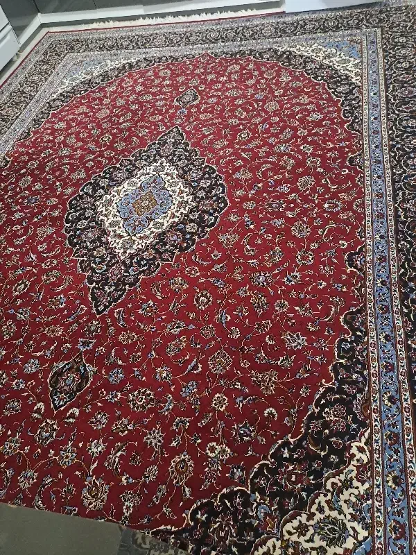 یک عدد فرش ۱۲ متری سالم سالم|فرش|تربت‌حیدریه, ۴۵ متری|دیوار
