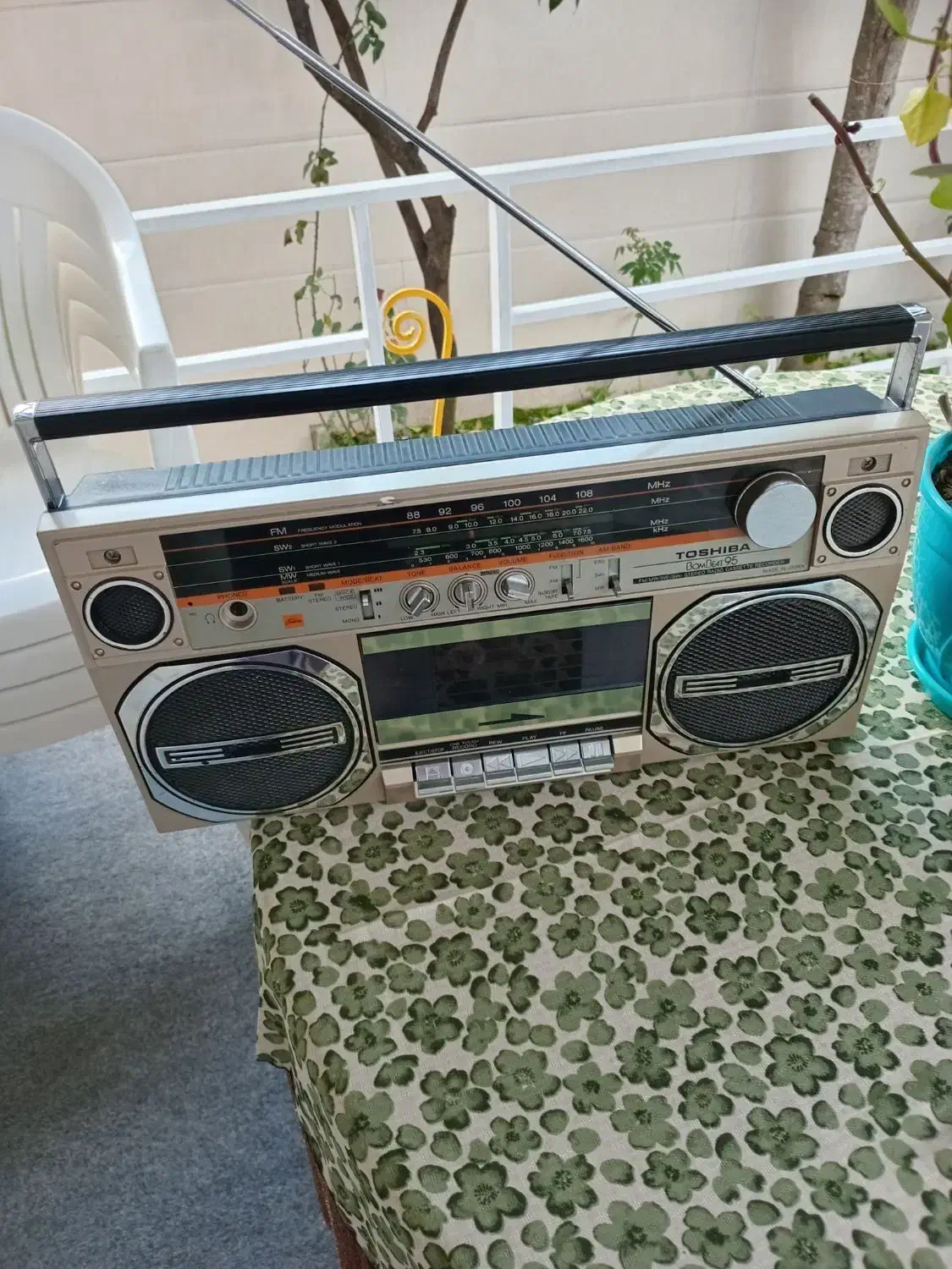 رادیو ضبط قدیمی توشیبا|سیستم صوتی خانگی|لاهیجان, لاشیدان|دیوار