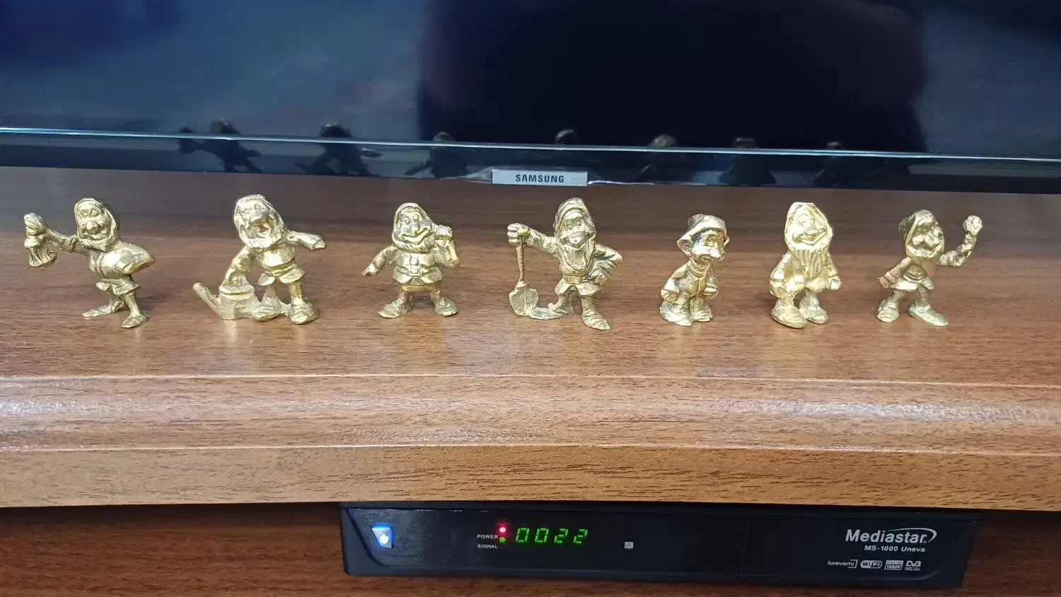 هفت کوتوله و پروانه دیوار کوب|مجسمه، تندیس، ماکت|اسدآباد, |دیوار