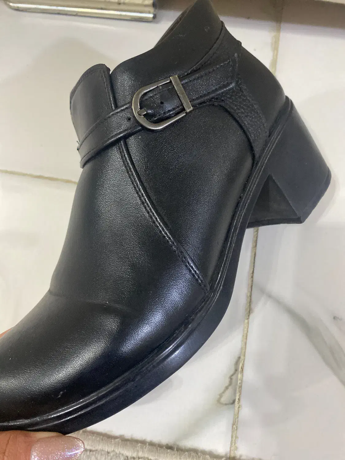 نیم بوت چرم|کیف، کفش، کمربند|رشت, یخسازی|دیوار