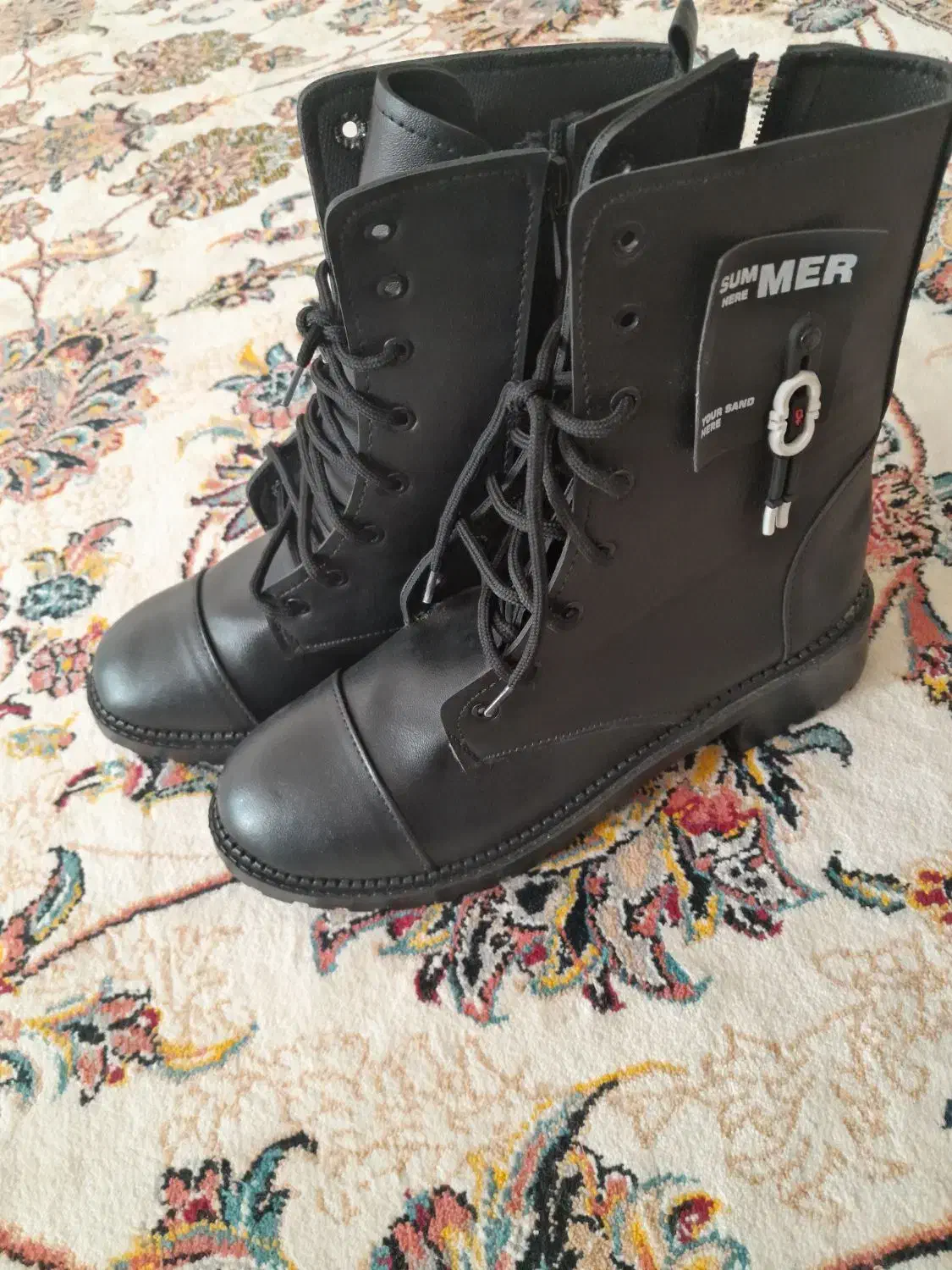 نیم چکمه|کیف، کفش، کمربند|سبزوار, باهنر|دیوار