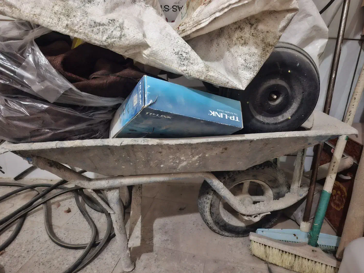 فرغون|مصالح و تجهیزات ساختمان|مبارکه, |دیوار