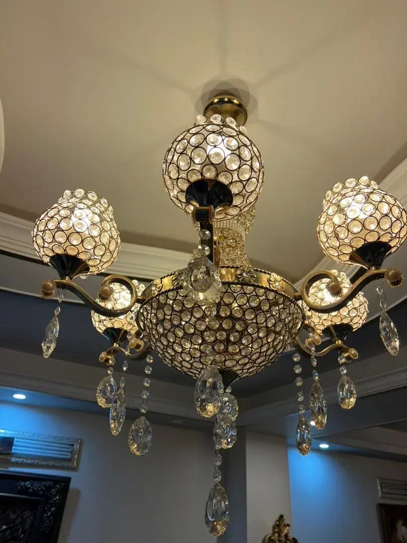 لوستر ۵ شاخه در حد نو|لوستر و چراغ آویز|ری, دیلمان|دیوار