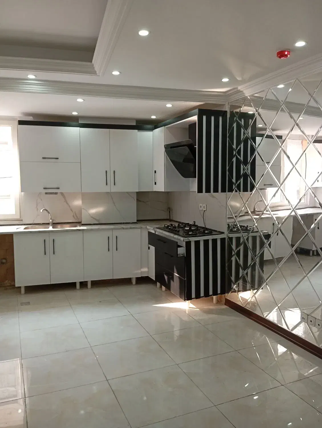 ۷۳ متر کلید نخورده /فول امکانات