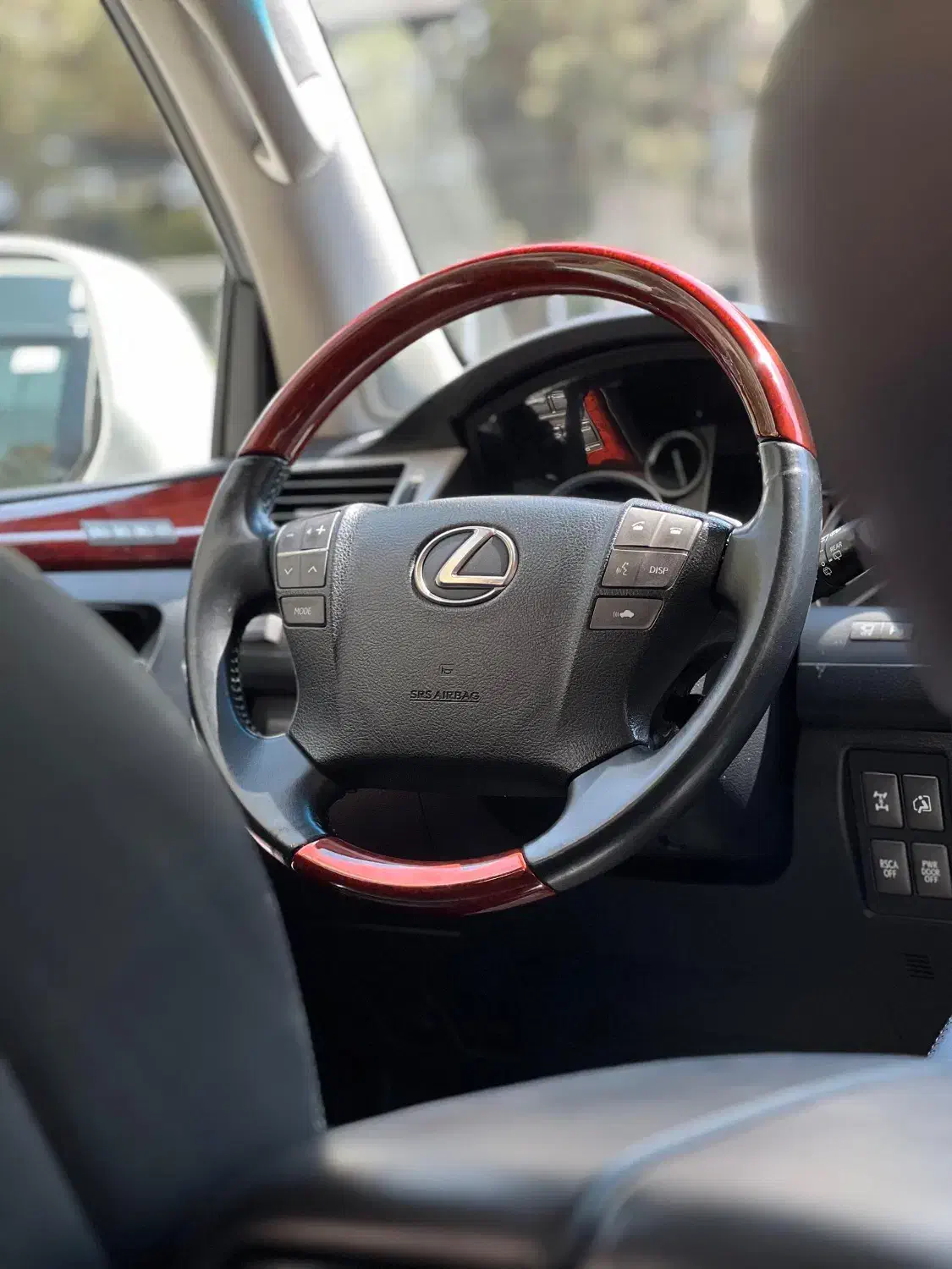 لکسوس lx570|خودرو سواری و وانت|تهران, سعادتآباد|دیوار