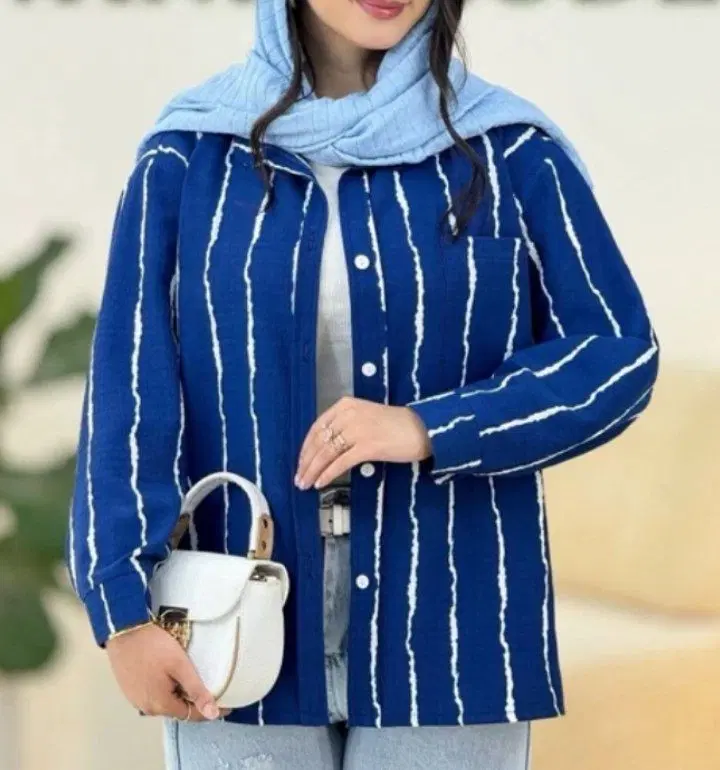 مانتو|لباس|کنگاور, |دیوار