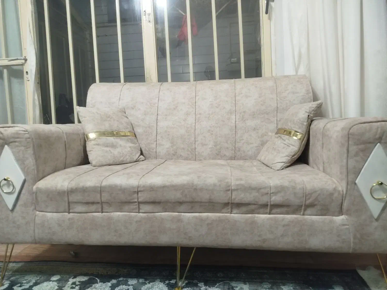 مبل و میز|مبلمان خانگی و میز عسلی|مرند, |دیوار