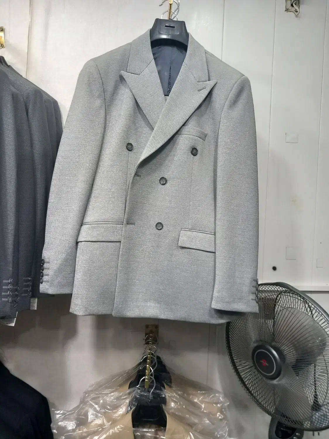 فروش کت شلوار|لباس|یاسوج, |دیوار