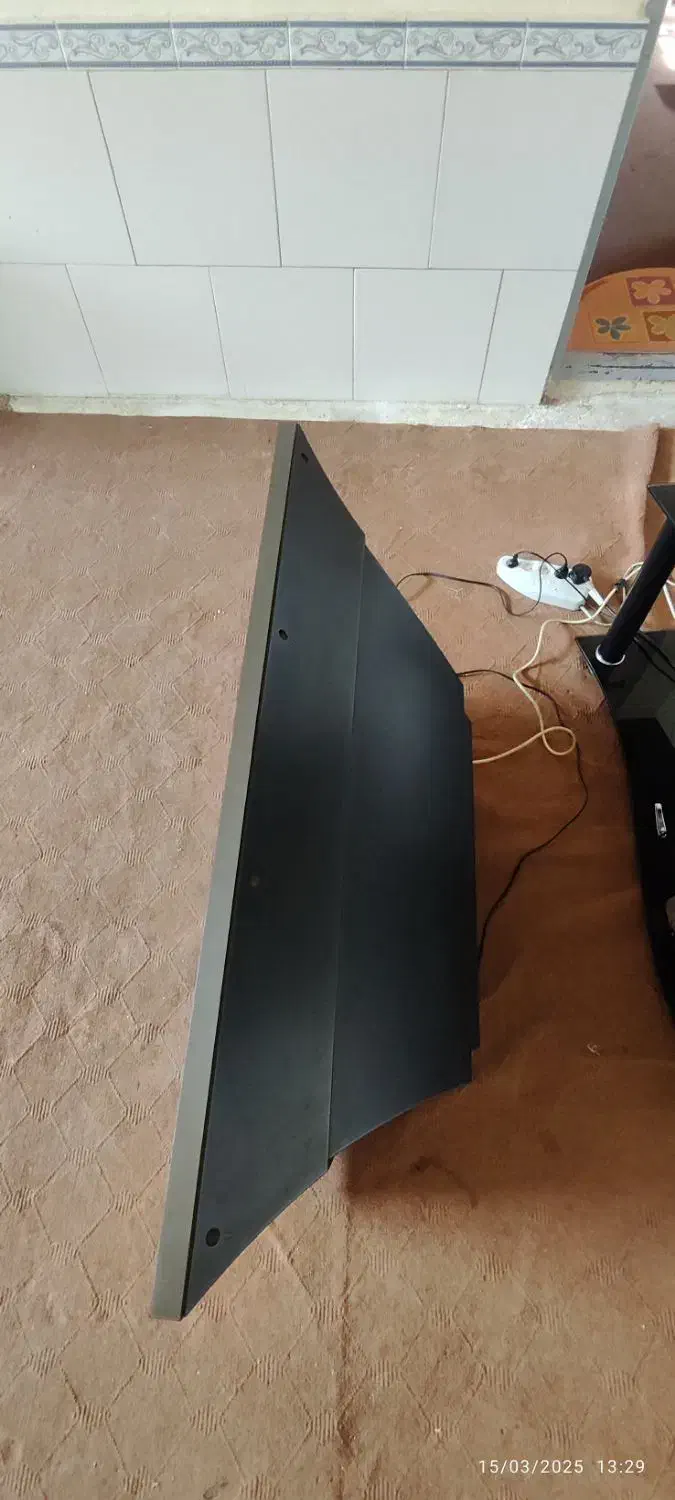 تلوزیون و سینما خانواده|تلویزیون و پروژکتور|بیجار, |دیوار