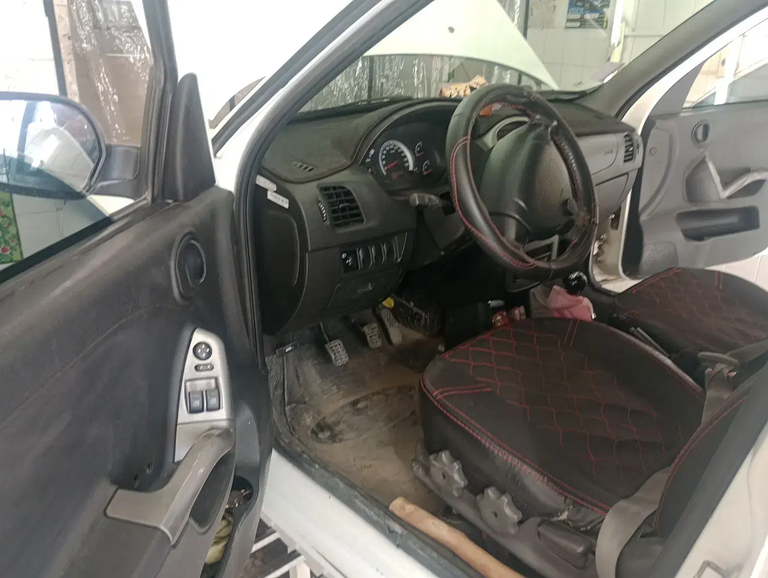 خودرو ساینا|خودرو سواری و وانت|خمینی‌شهر, |دیوار