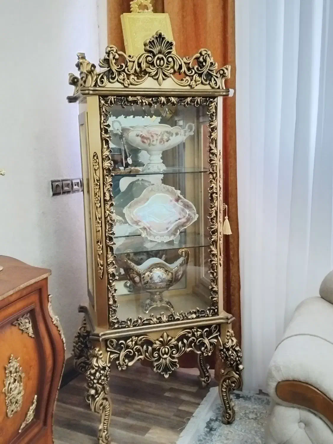 فروشی|بوفه، ویترین، کنسول|میاندوآب, |دیوار