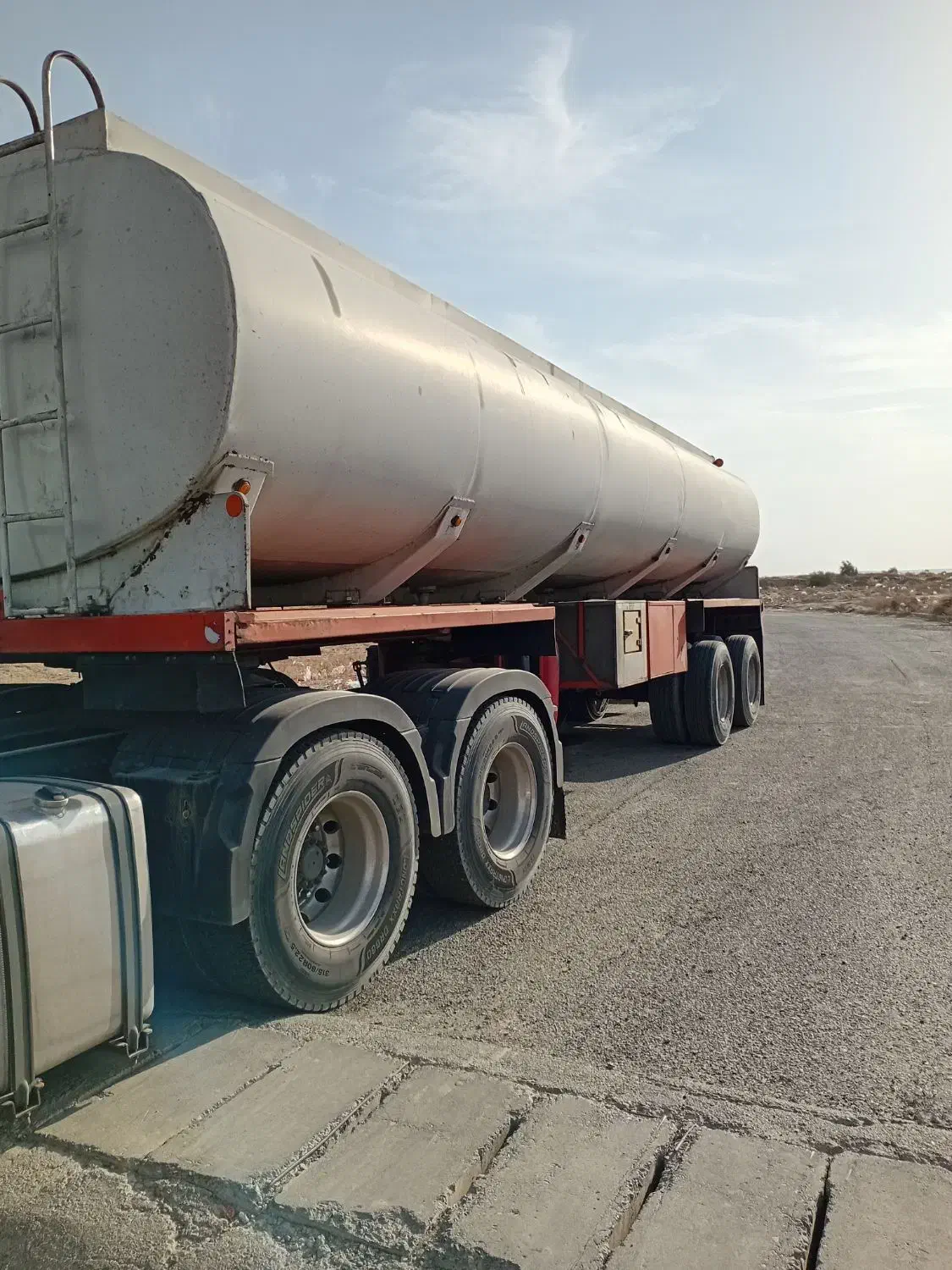 تانکر چهار مواد|خودرو سنگین|اراک, |دیوار