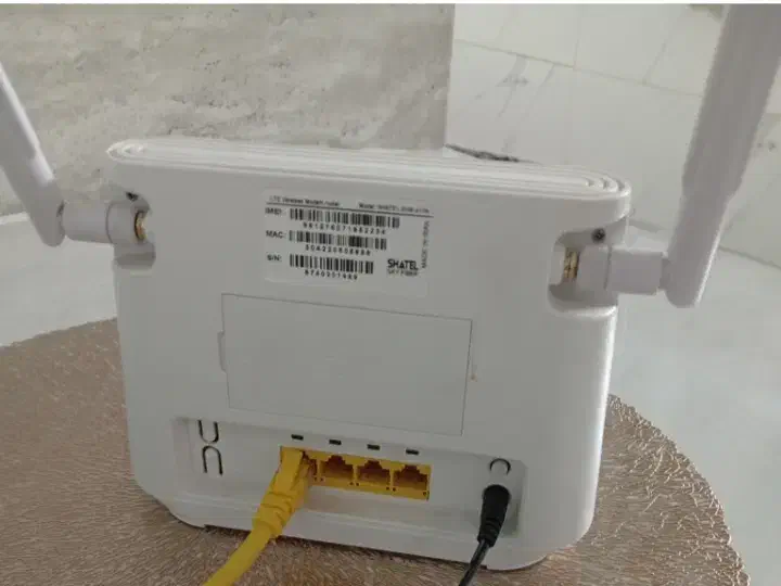 مودم اسکای فایبر شاتل|مودم و تجهیزات شبکه|مشهد, رده|دیوار