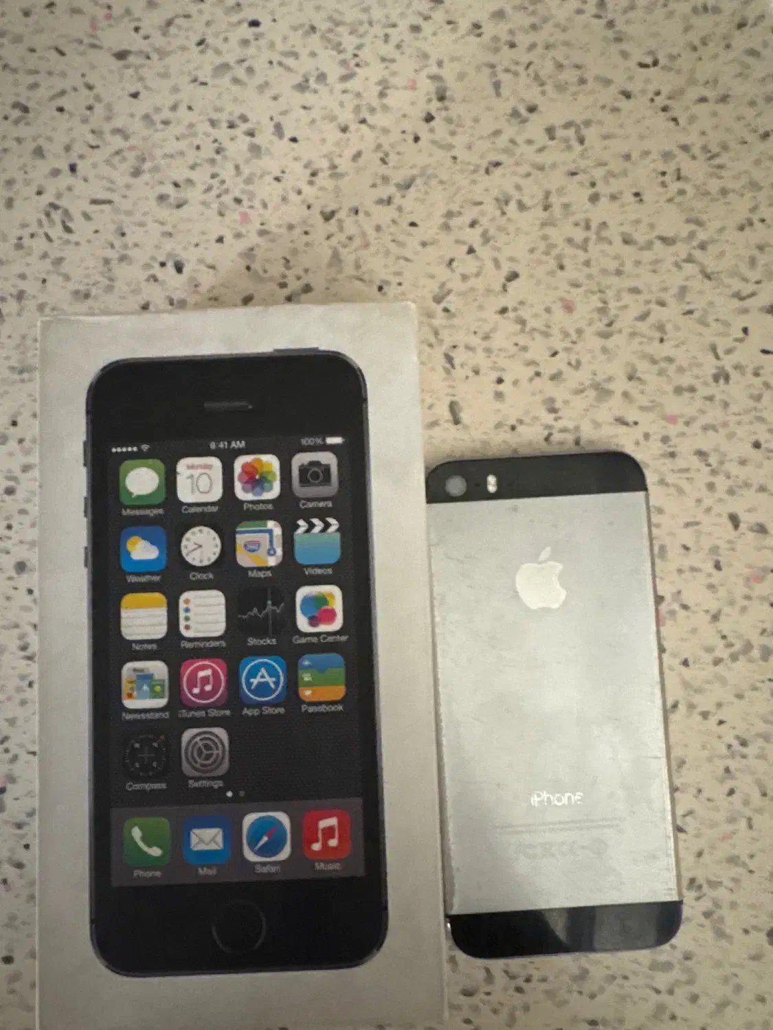 آیفون ۵اس ۱۶گیگ|موبایل|تهران, ولنجک|دیوار