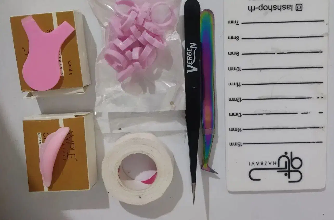 وسایل مژه|آرایشگاه و سالن‌های زیبایی|اسلام‌‌آباد غرب, |دیوار