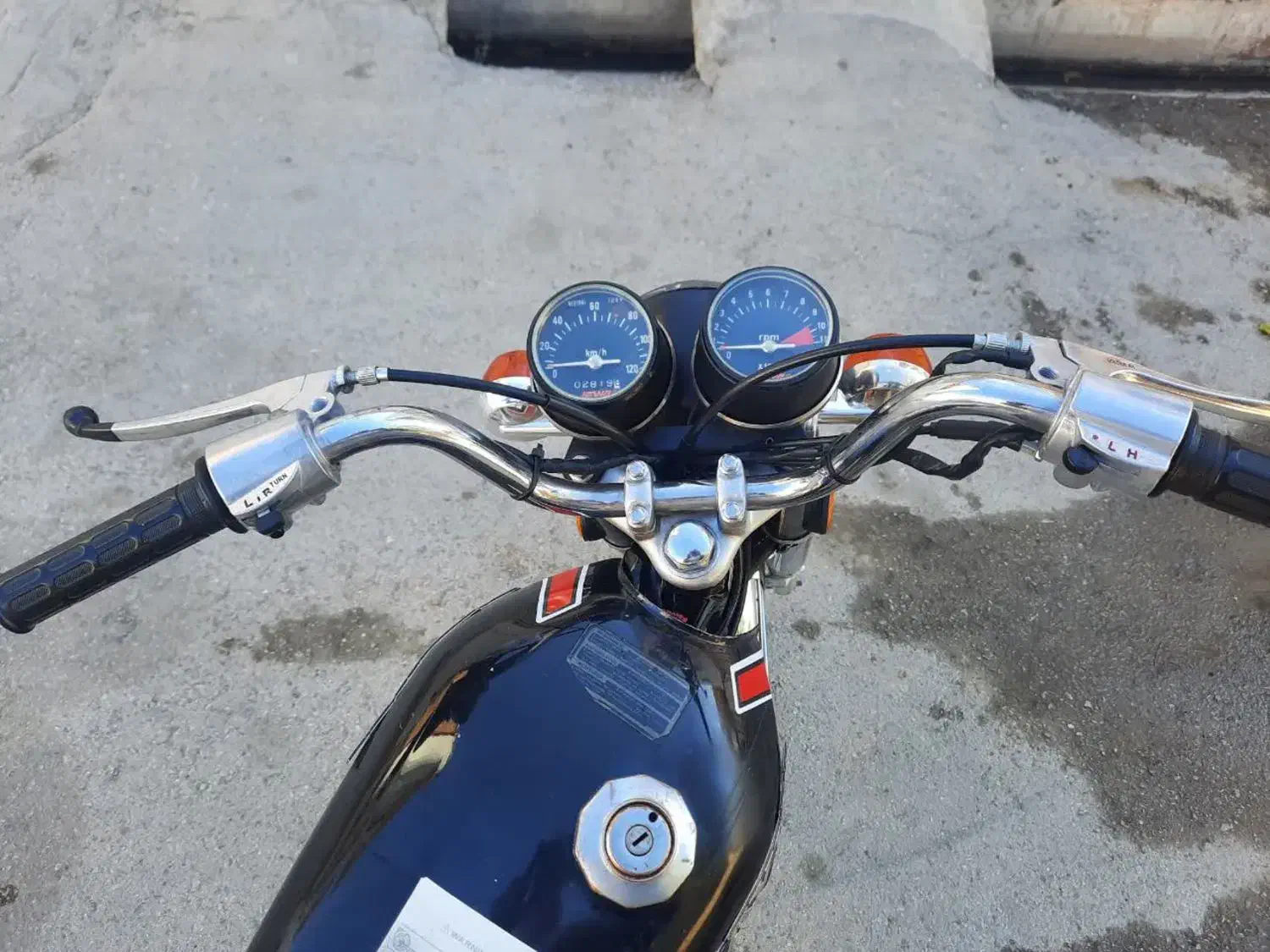 موتورهمرو۹۳تمیز|موتورسیکلت|خرم‌آباد, |دیوار