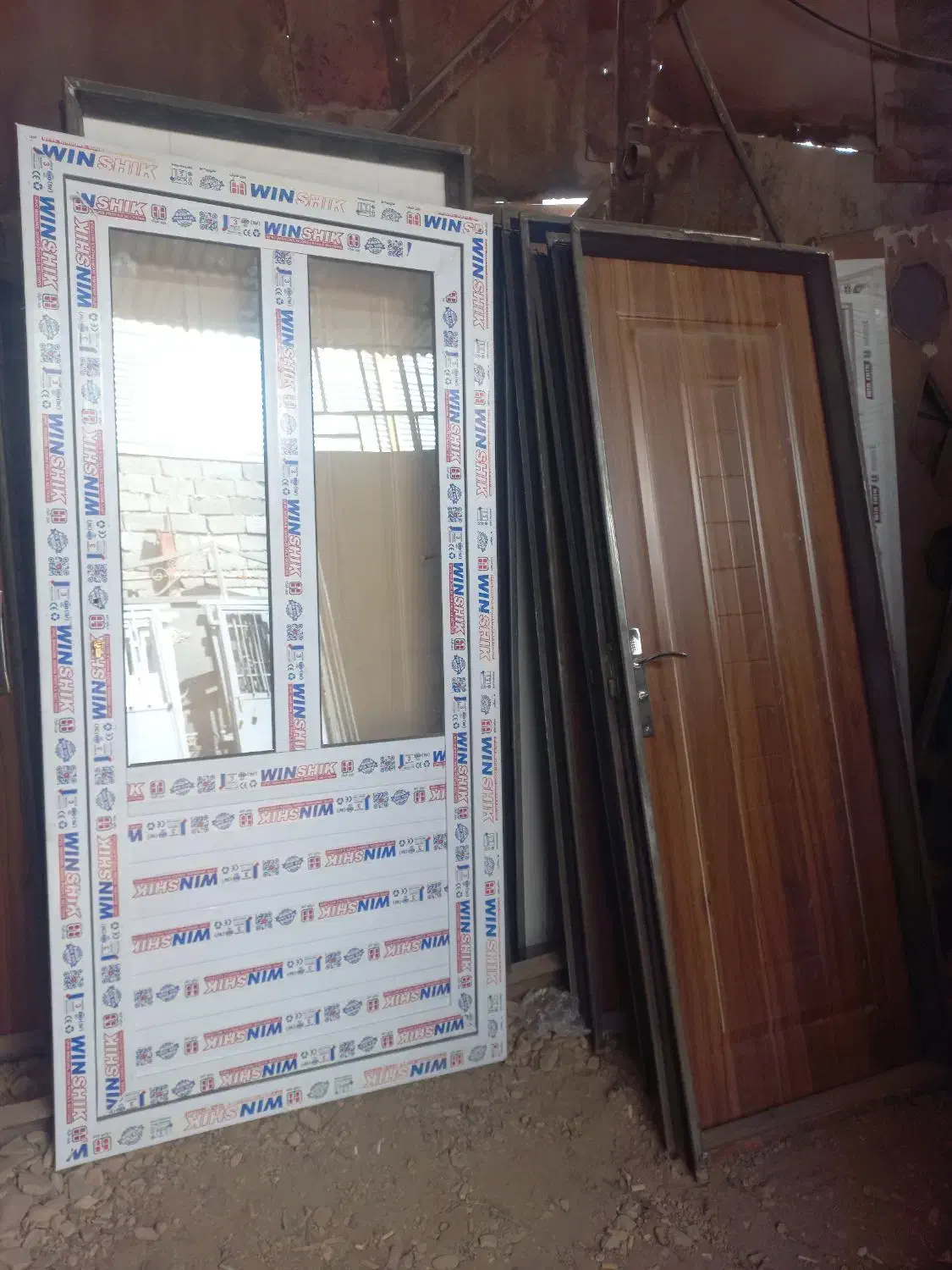 درب پنجره۹پی وی سی ۸upvcدوجداره سرویس pvc انباری|مصالح و تجهیزات ساختمان|کرج, شهرک رضوانیه|دیوار