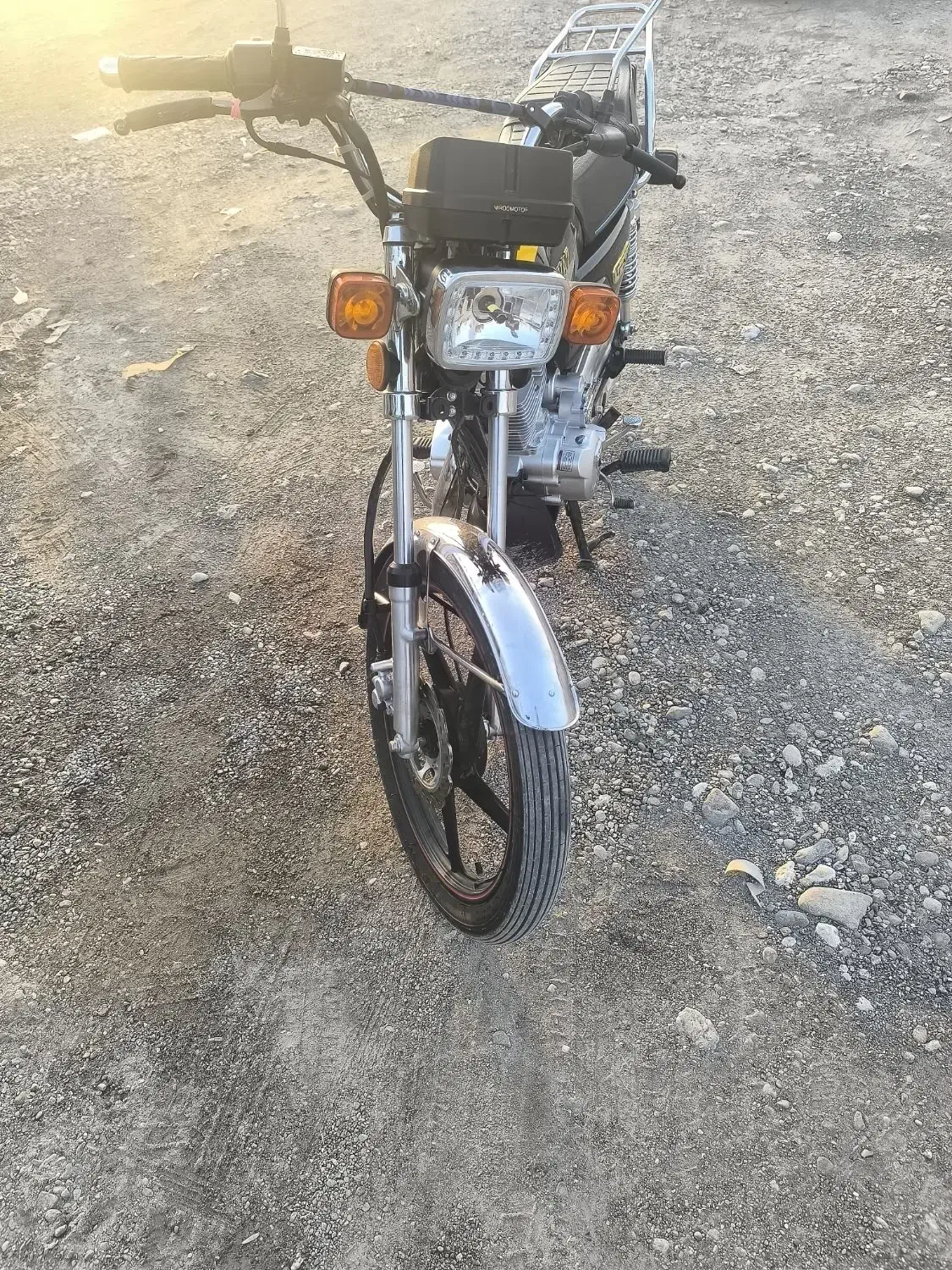 موتور۲۰۰پرواز ۴۰۳   تمیز|موتورسیکلت|میناب, |دیوار