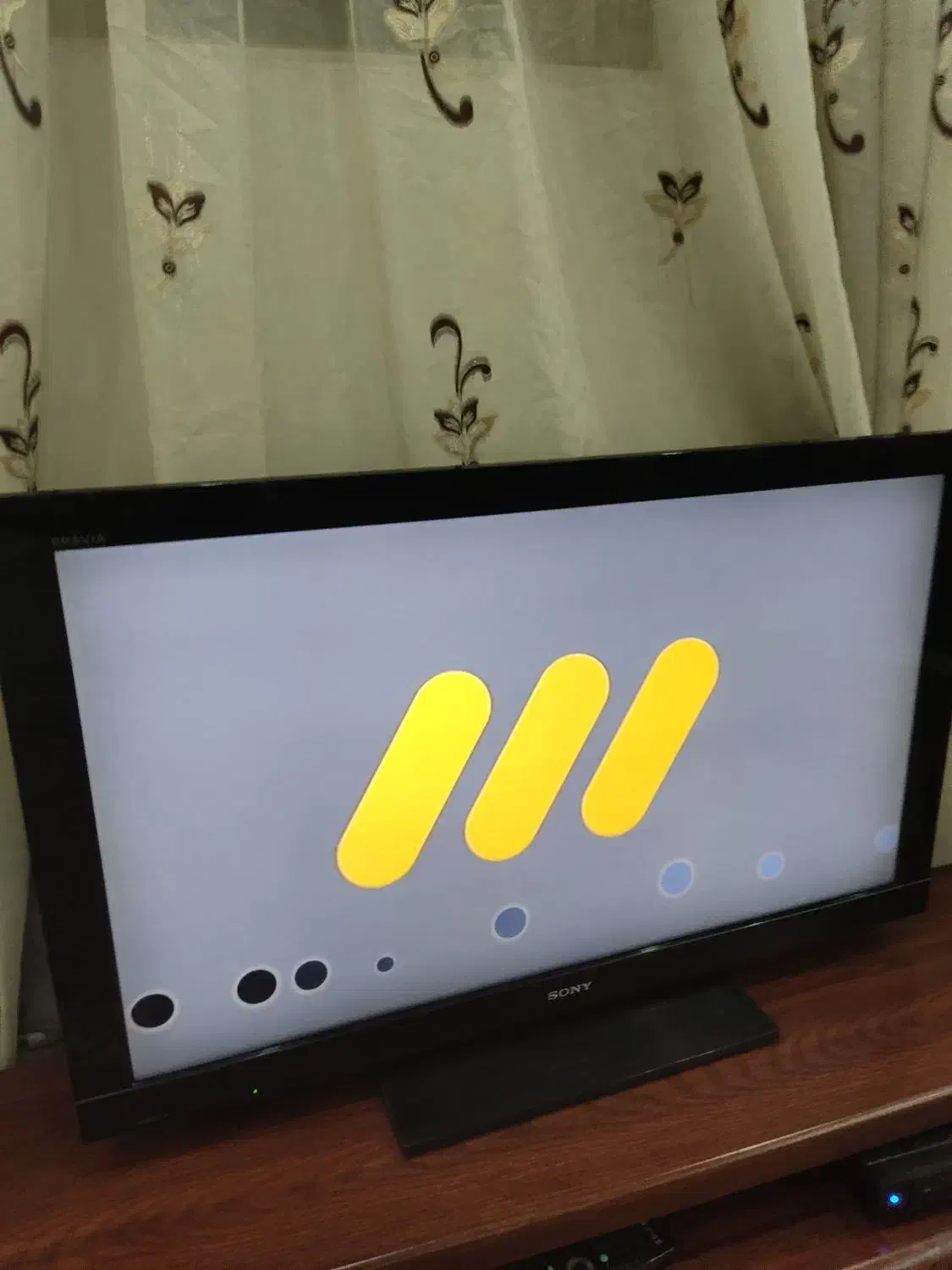 تلویزیون LCD برند SONY|تلویزیون و پروژکتور|یزد, |دیوار