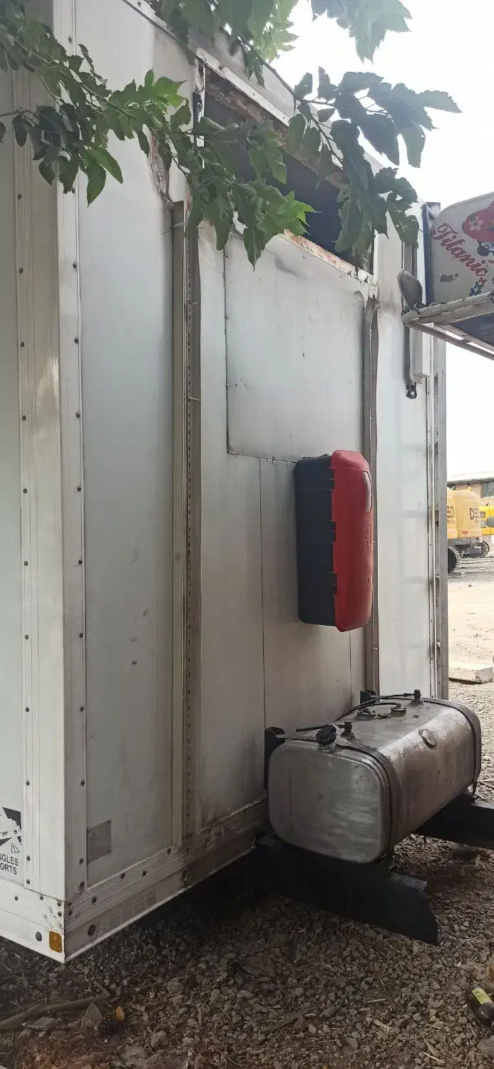 اتاق یخچال کامیونت ایسوزو ماموت ۶ تن ۱۹ تن مهرانسر|قطعات یدکی و لوازم جانبی|اسلام‌شهر, ملک‌آباد|دیوار