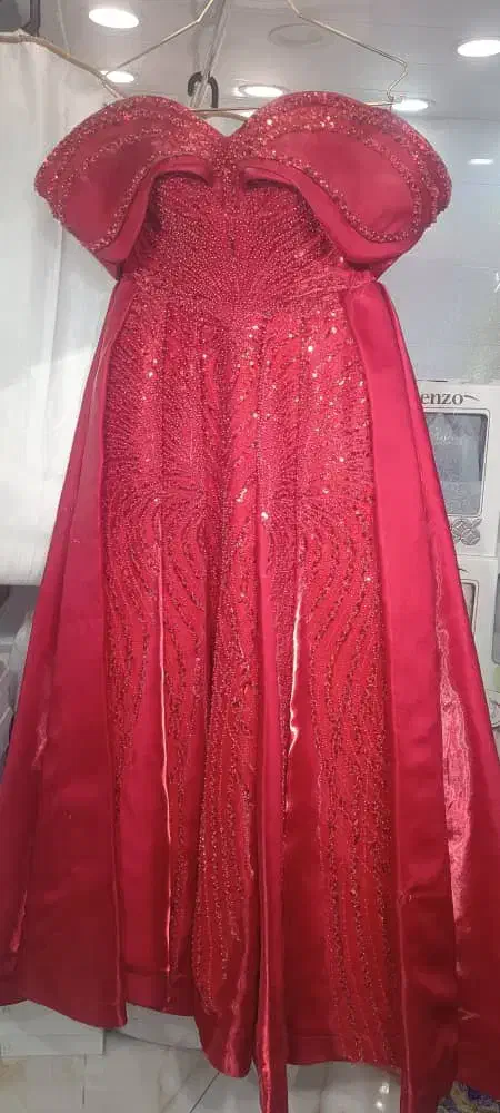 ۶ عددلباس عروس مزونی ولباس مجلسی زیرقیمت اجاره|لباس|پاکدشت, شهرک انقلاب|دیوار