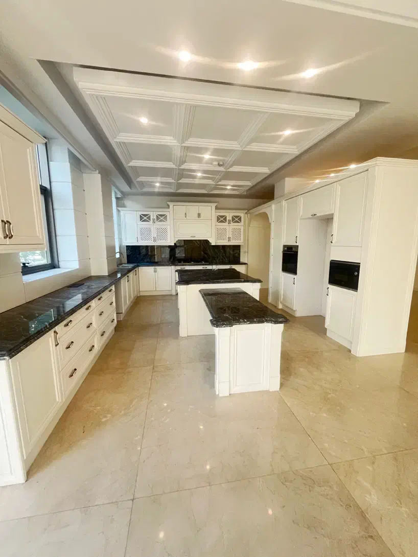 پاسداران*۲۷۵متر،ویلایی،یک از دو،بینظیر۴خواب