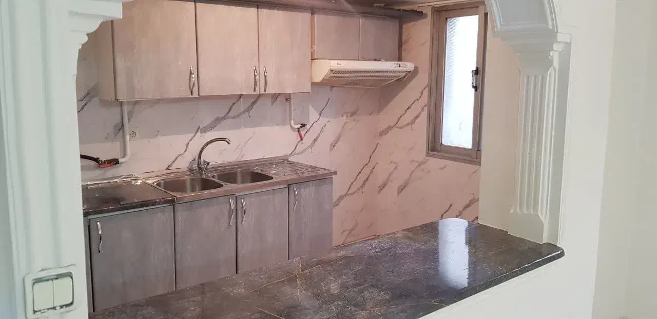 هلال احمر ۶۰ متر با پارکینگ انباری مسکن سجاد