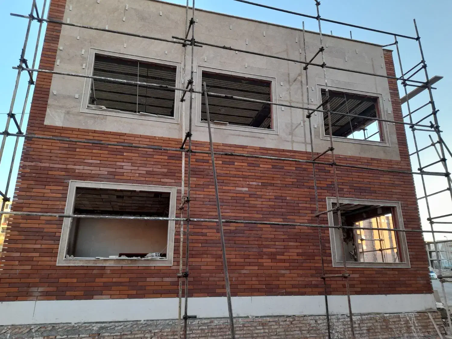 اجرای نماکاری و سنگ کاری و آجرچینی|خدمات پیشه و مهارت|اردبیل, |دیوار