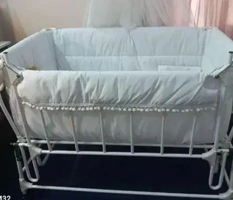 گهواره فلزی بچه|تخت و صندلی بچه|قرچک, قشلاق جیتو|دیوار